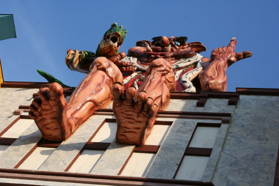gal/Voyages/Vienna_-_Austria/Prater/Blue_Planet/IMG_3633.JPG