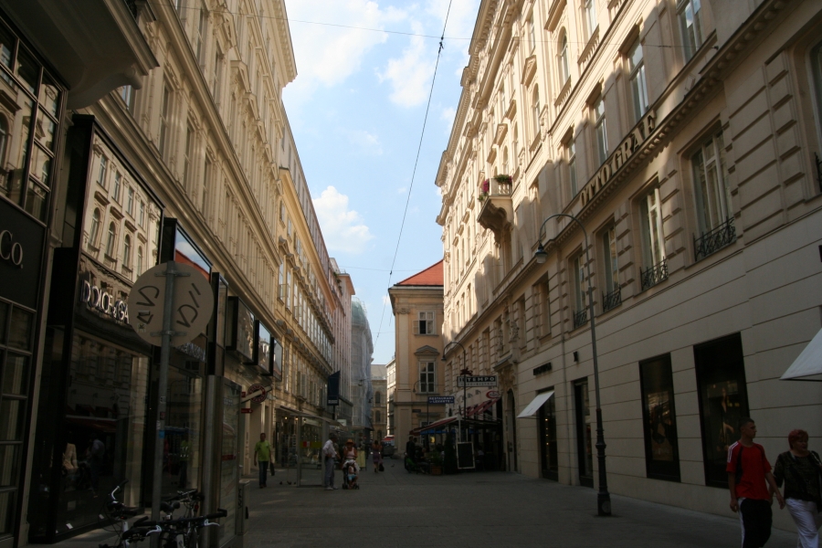 gal/Voyages/Vienna_-_Austria/Stephansdom/Pestsaule/IMG_3351.JPG