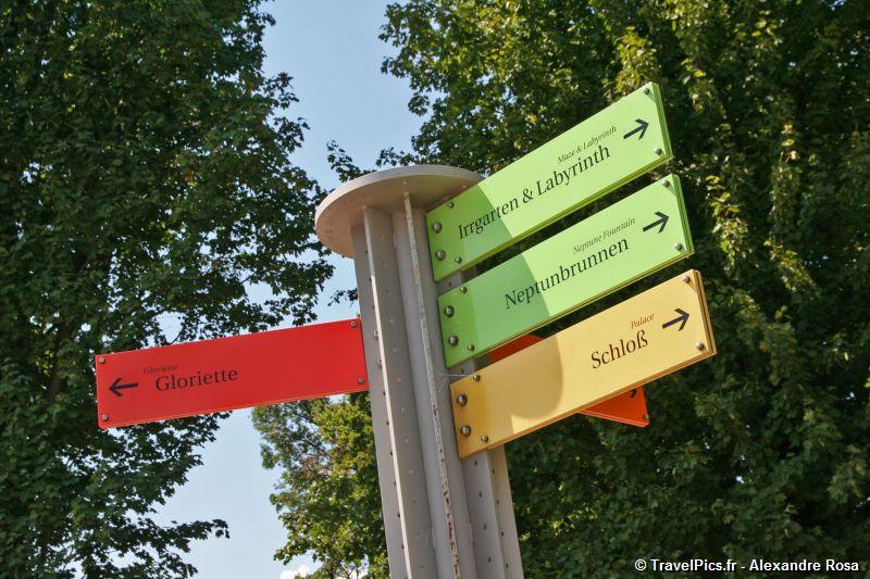gal/Voyages/Vienna_-_Austria/schonbrunn/Chateau_Schonbrunn_Vienne16.jpg