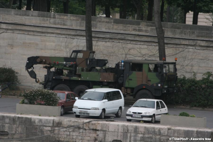 gal/evenements/14_Juillet_-_Defile_Militaire/IMG_6274.JPG