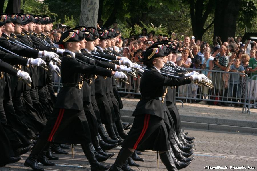gal/evenements/14_Juillet_-_Defile_Militaire/IMG_6327.JPG