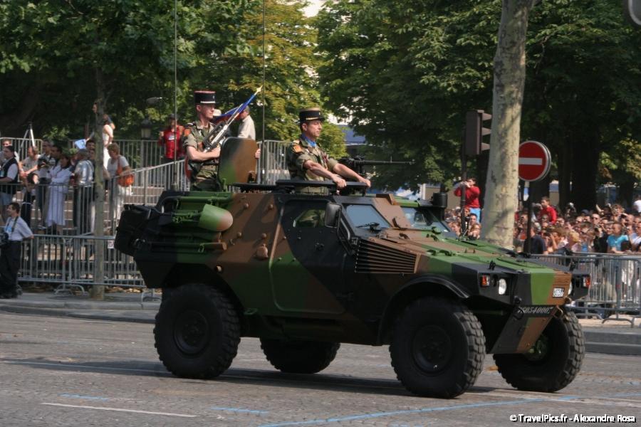 gal/evenements/14_Juillet_-_Defile_Militaire/IMG_6491.JPG