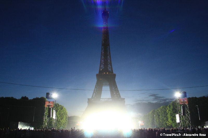 gal/evenements/14_Juillet_-_Feux_Artifices/14_Juillet_2009_Feux_Artifices_Tour_Eiffel001.jpg