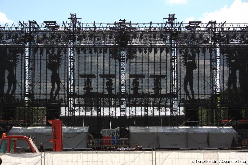 gal/evenements/14_Juillet_-_Feux_Artifices/Concert_Johnny_Hallyday/Johnny_Hallyday_Concert_14_Juillet_2009_Tour_Eiffel020.jpg