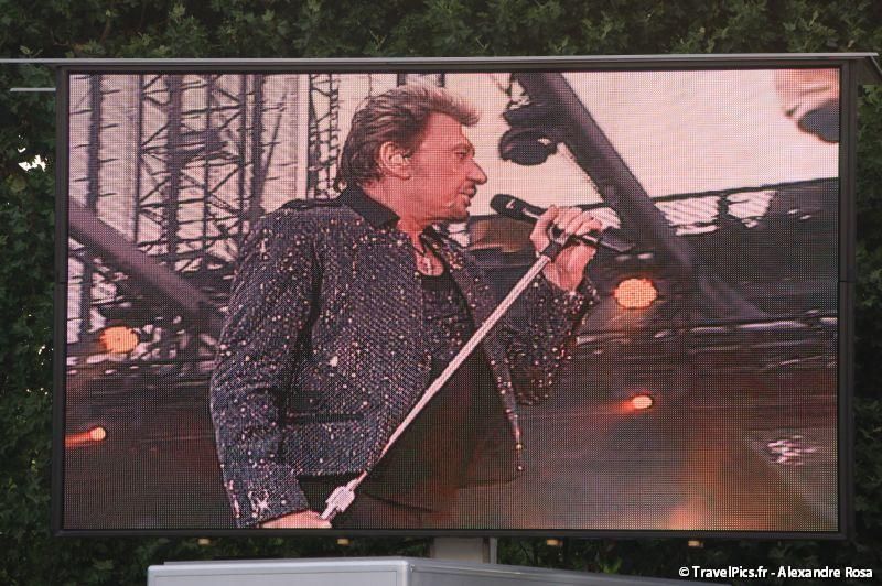 gal/evenements/14_Juillet_-_Feux_Artifices/Concert_Johnny_Hallyday/Johnny_Hallyday_Concert_14_Juillet_2009_Tour_Eiffel215.jpg