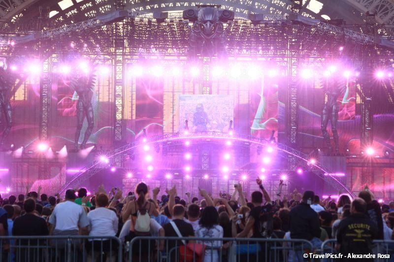 gal/evenements/14_Juillet_-_Feux_Artifices/Concert_Johnny_Hallyday/Johnny_Hallyday_Concert_14_Juillet_2009_Tour_Eiffel230.jpg