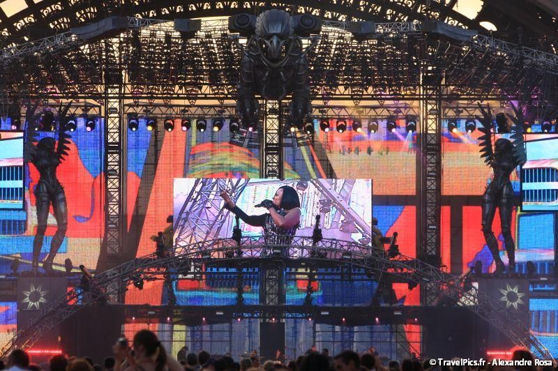gal/evenements/14_Juillet_-_Feux_Artifices/Concert_Johnny_Hallyday/Johnny_Hallyday_Concert_14_Juillet_2009_Tour_Eiffel283.jpg