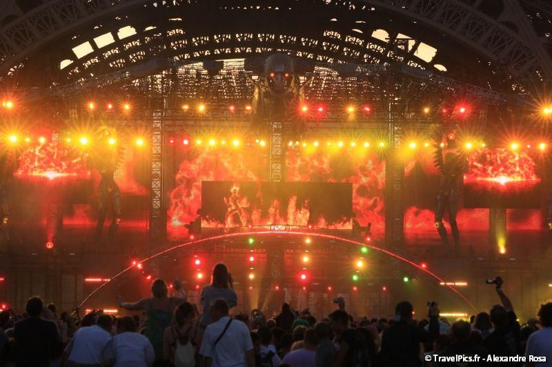 gal/evenements/14_Juillet_-_Feux_Artifices/Concert_Johnny_Hallyday/Johnny_Hallyday_Concert_14_Juillet_2009_Tour_Eiffel308.jpg