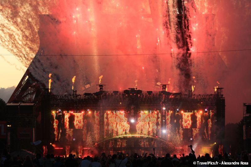 gal/evenements/14_Juillet_-_Feux_Artifices/Concert_Johnny_Hallyday/Johnny_Hallyday_Concert_14_Juillet_2009_Tour_Eiffel323.jpg