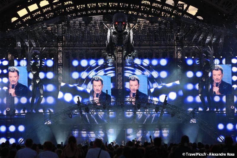 gal/evenements/14_Juillet_-_Feux_Artifices/Concert_Johnny_Hallyday/Johnny_Hallyday_Concert_14_Juillet_2009_Tour_Eiffel365.jpg
