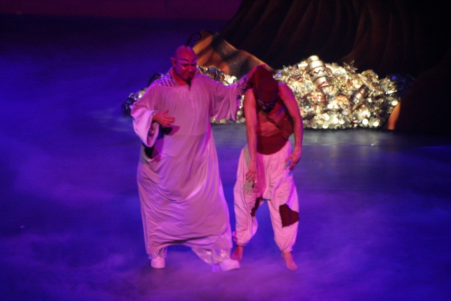 gal/evenements/Aladin_-_Palais_des_Congres/IMG_0269.JPG