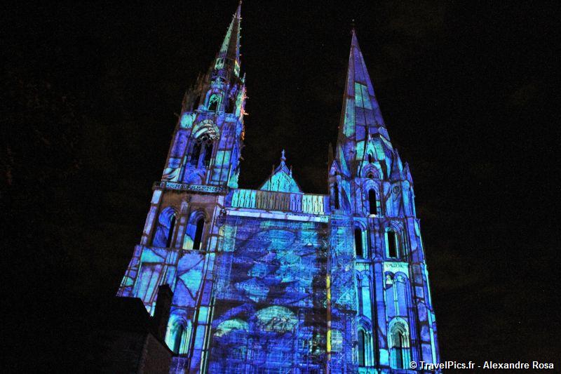 gal/evenements/Chartres_-_Fete_de_la_Lumiere/Chartres_2010_Fete_de_la_Lumiere036.jpg
