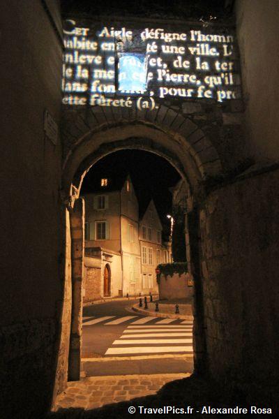 gal/evenements/Chartres_-_Fete_de_la_Lumiere/Chartres_2010_Fete_de_la_Lumiere057.jpg