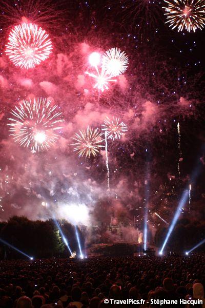 gal/evenements/Grand_Feu_de_St_Cloud/Grand_Feu_de_Saint_Cloud221.jpg