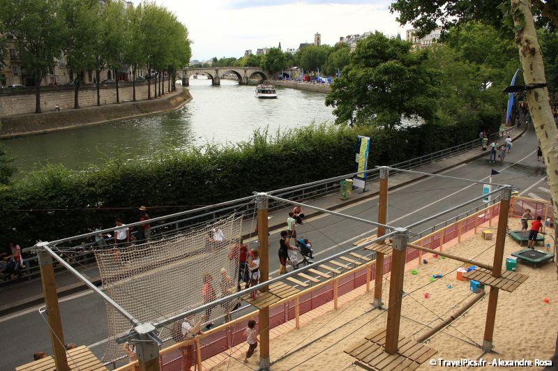 gal/evenements/Paris_Plage/Paris_Plage_2009_Quais_de_Seine244.jpg