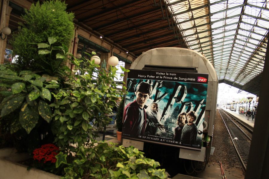 gal/evenements/Train_Harry_Potter_-_Gare_du_Nord_2009/Train_Harry_Potter_Paris_Prince_Sang_Mele005.jpg
