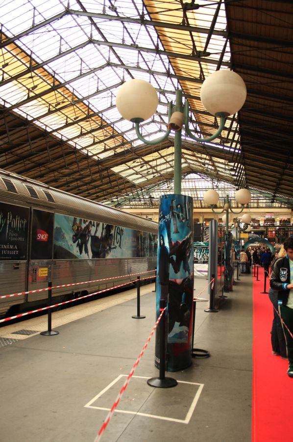 gal/evenements/Train_Harry_Potter_-_Gare_du_Nord_2009/Train_Harry_Potter_Paris_Prince_Sang_Mele015.jpg