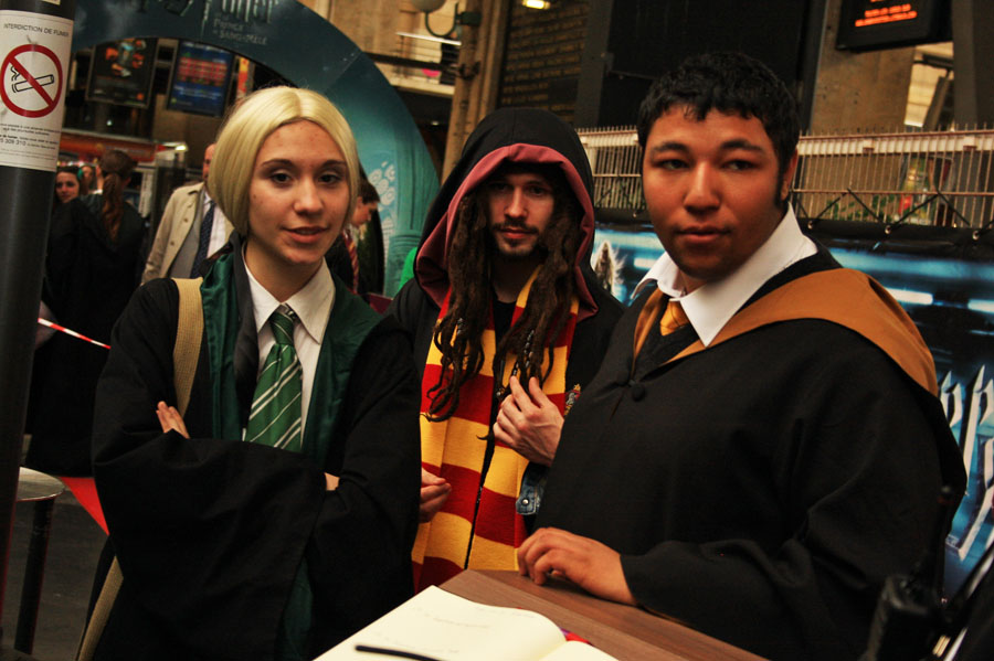 gal/evenements/Train_Harry_Potter_-_Gare_du_Nord_2009/Train_Harry_Potter_Paris_Prince_Sang_Mele137.jpg