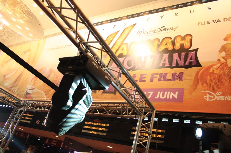 gal/premieres/Hannah_Montana_-_Paris/Hannah_Montana_Premiere_Paris50.jpg